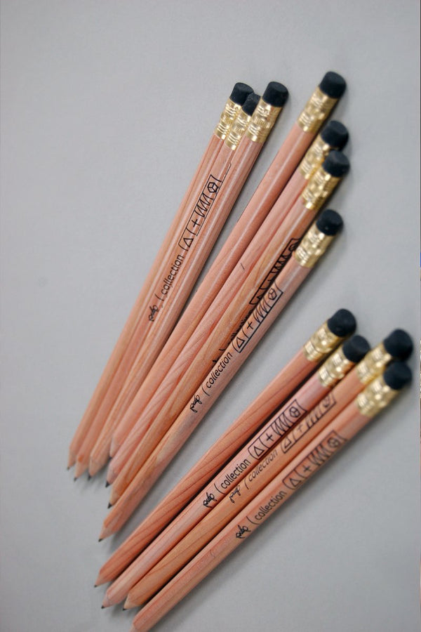 Natural classic pencil with eraser